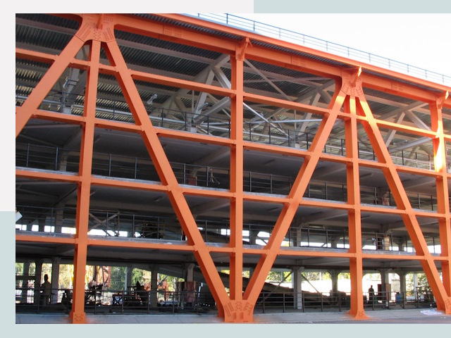 Многоуровневые паркинги в Соликамск от 618 руб.